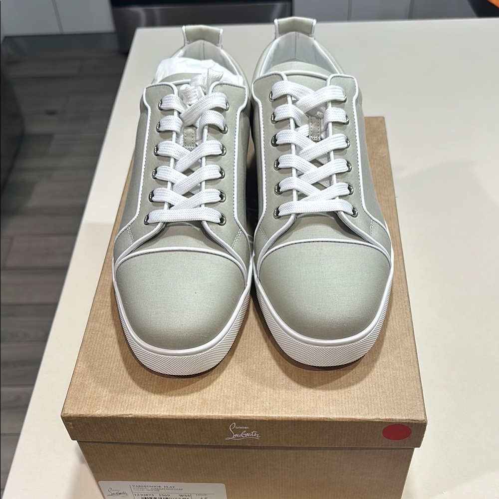 Christian Louboutin VarsiJunior Flat Men's Gray Sneakers